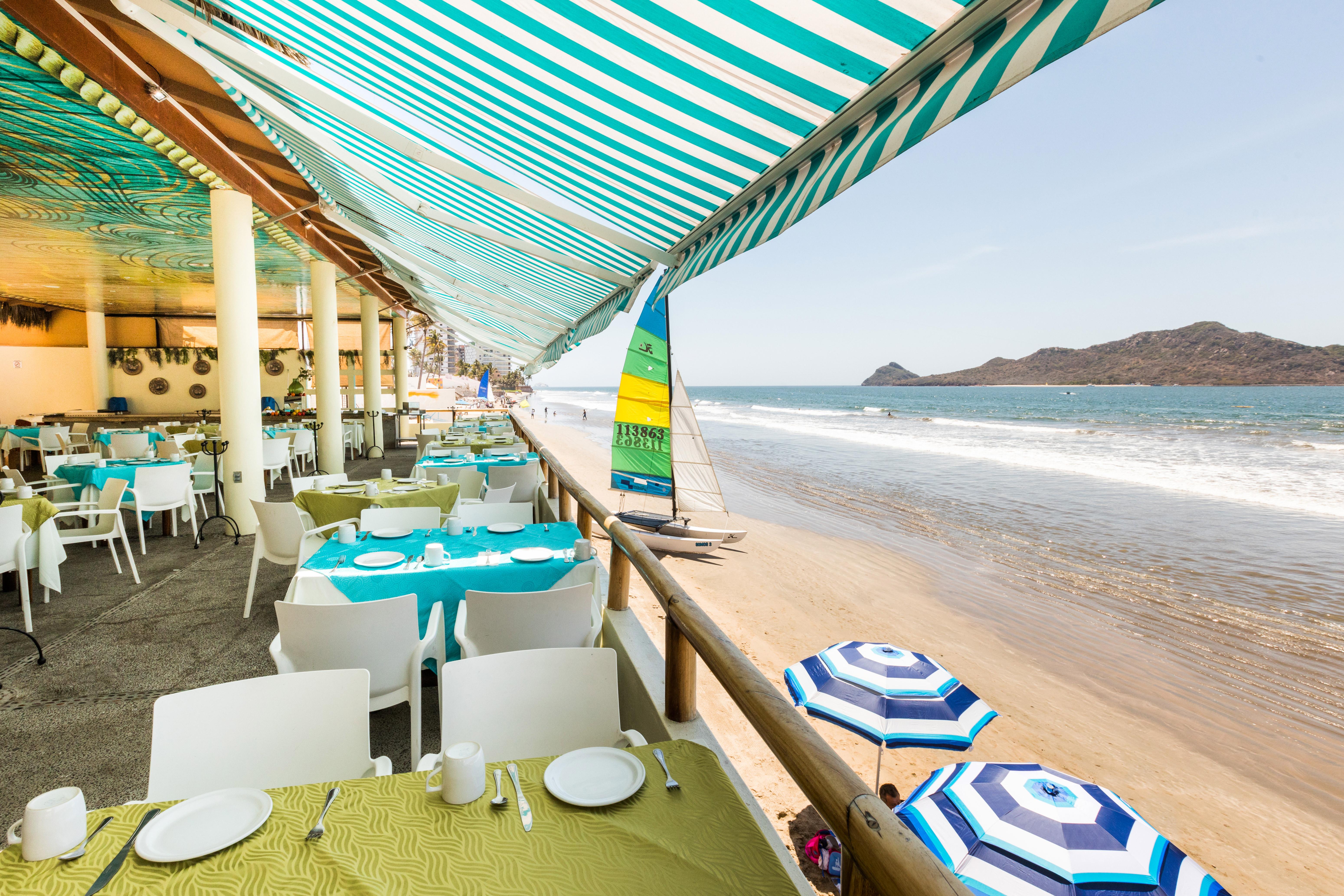 Costa De Oro Beach Hotel มาซาตลัน ภายนอก รูปภาพ