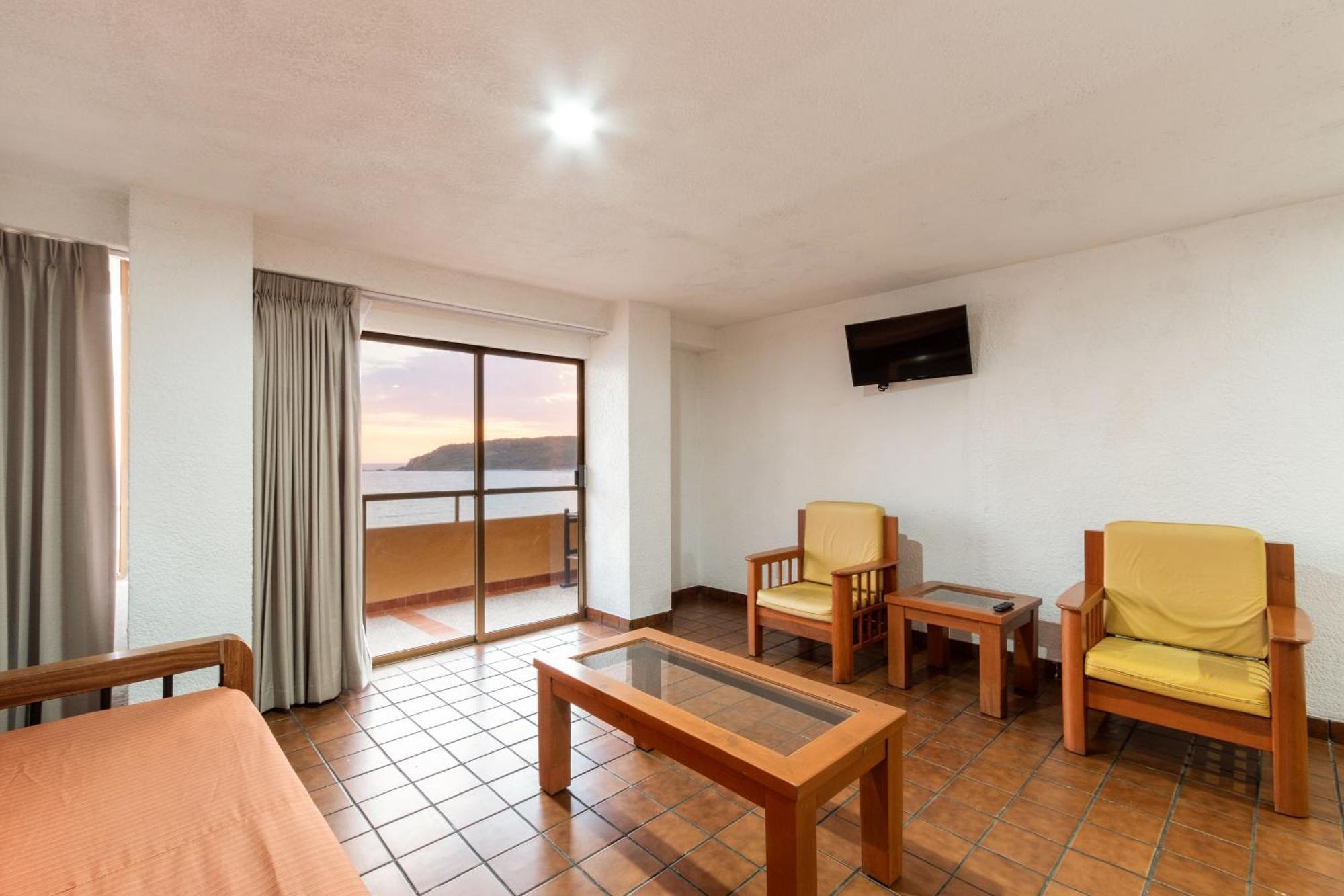 Costa De Oro Beach Hotel มาซาตลัน ห้อง รูปภาพ